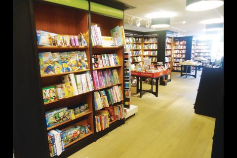 Waterstones, Twickenham